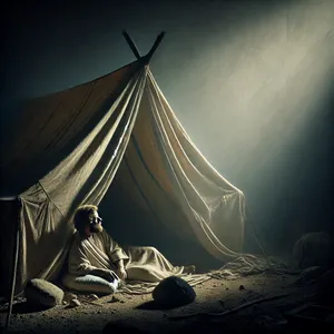 21. Ja ta jõi veini ning jäi purju ja oli alasti oma telgis.